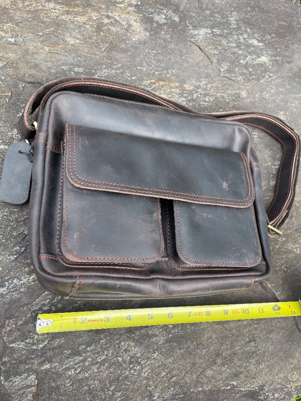 Men's Dark Brown Leather Messenger Bag W/ Multiple Zippered Pockets (NWT)